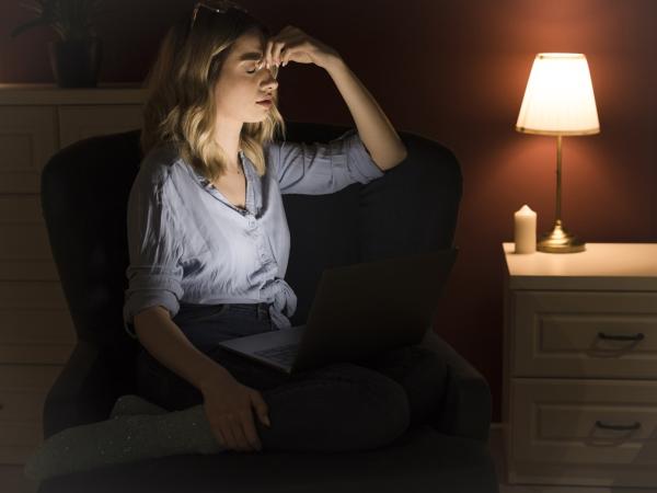 What Is Night Blindness? A Simple Guide photo
