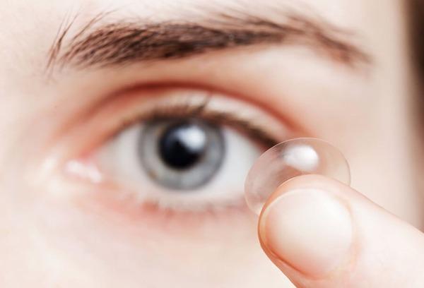 Taking care of your eye health: benefits of wearing contact lenses photo