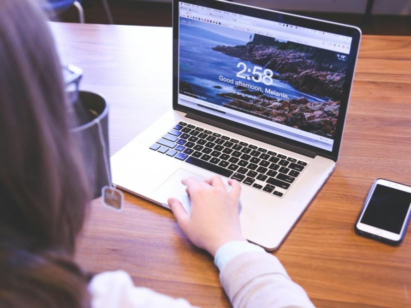 Why Are Eye Breaks Important for Screen Users? photo