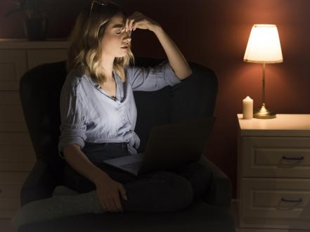 What Is Night Blindness? A Simple Guide photo