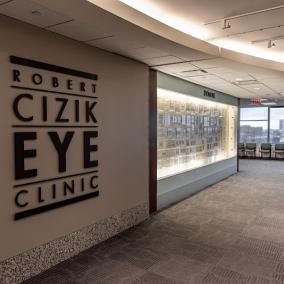Robert Cizik Eye Clinic – TMC photo