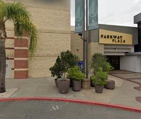 Parkway Plaza Eyexam of CA photo