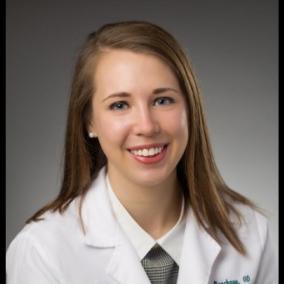 Dr. Alexandra Beachnau photo