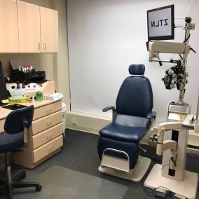 Dr. Allison Angelilli, MD photo