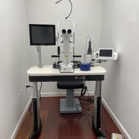 Dr. David Lee photo