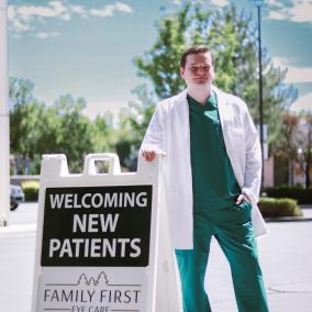 Dr. Ryan Dimit photo