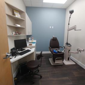 Hollywood Eye Institute: Dr. Brittany Noskow photo