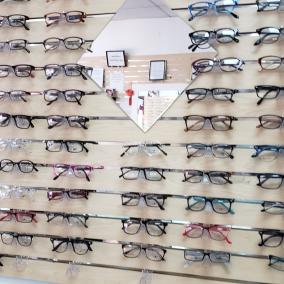 JS OPTICAL photo
