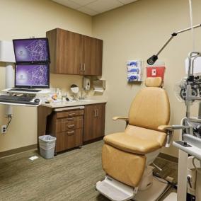 Todd M. Watanabe, MD photo