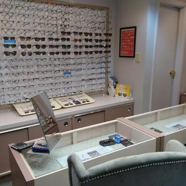 West Chester Optometry, PC. Dr. Sarah Nissen, Dr. Jimmy Nguyen, Dr. Elise Ciner photo