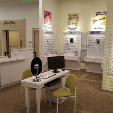 Boscov's Optical photo