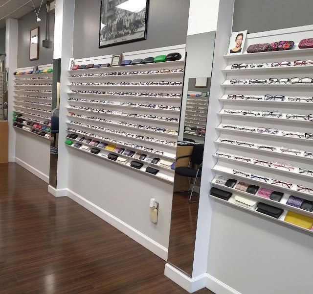 Reeves Eye Clinic photo