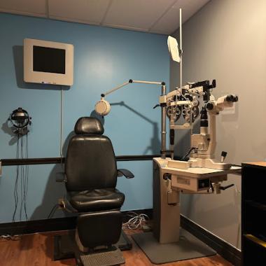 Hollingsworth Family Eye Care photo