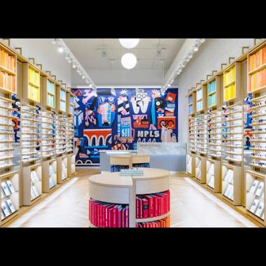 Warby Parker North Loop photo