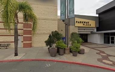 Parkway Plaza Eyexam of CA photo