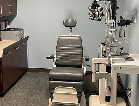 Charles R. Niles MD - Ophthalmology Associates WNY photo