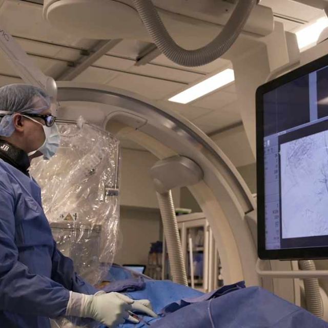Christopher Teng, MD photo