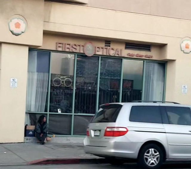 Doctor's Optical Services photo