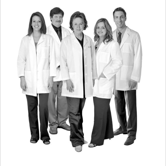 Dr. Jonas Goering photo