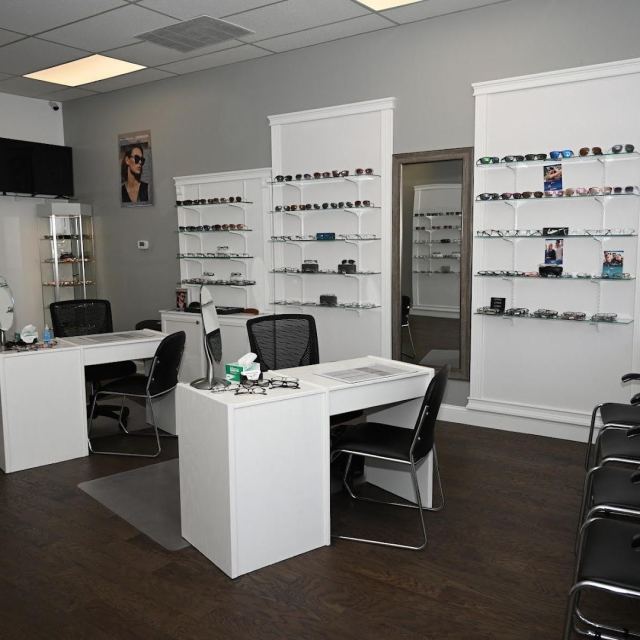 Eyecare Center of Waterbury photo
