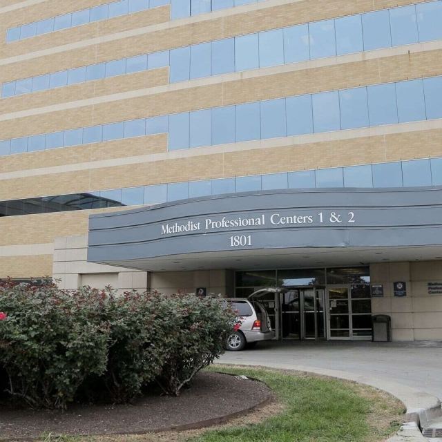 IU Health Physicians Ophthalmology - IU Health Methodist Professional Center 1 photo