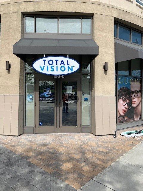 Thao Dung, Optometrist photo