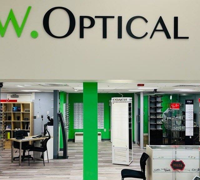 W. Optical photo
