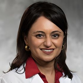 Asra Firozvi photo