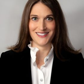 Christina Giles photo