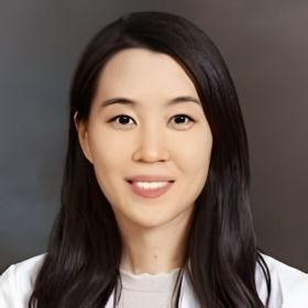 Esther Lee photo
