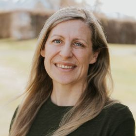Lisa Leishman photo