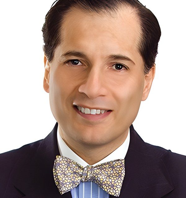 Dimitri Azar photo
