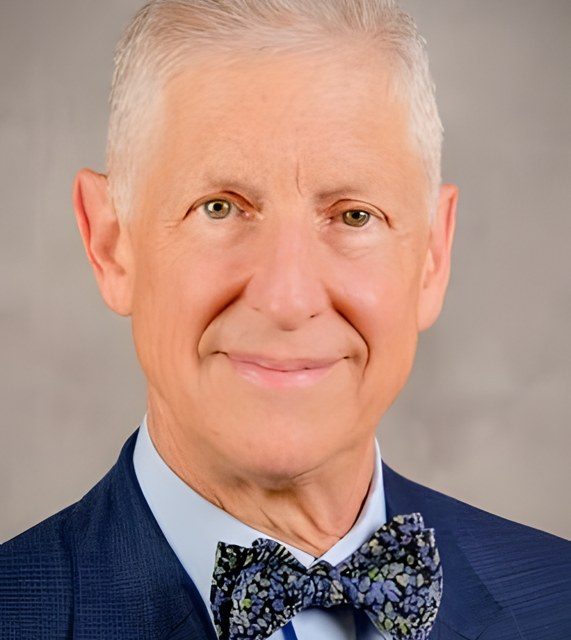 Robert D. Fechtner photo