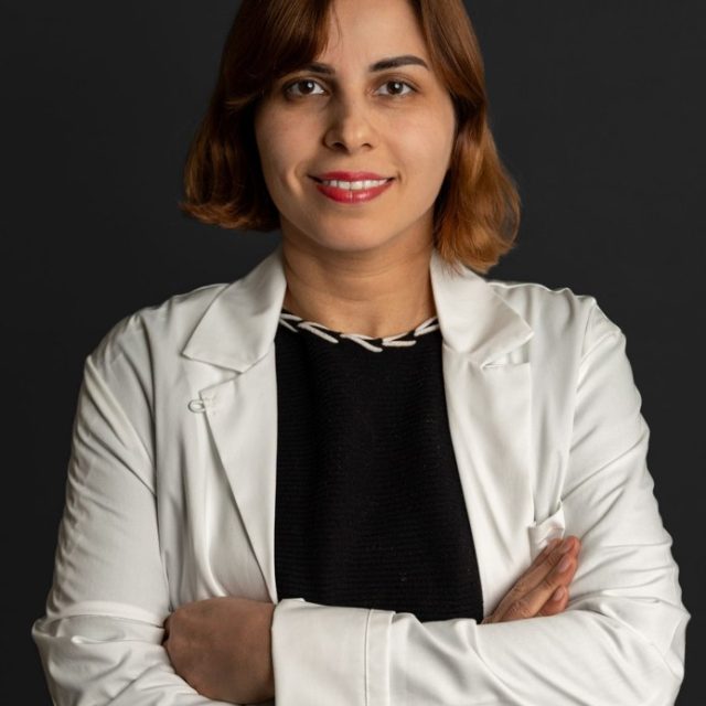 Samaneh Davoudi photo