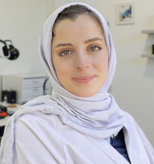 Sarah Kayali photo
