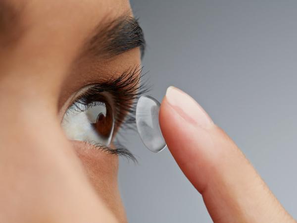 Everything you need to know before buying contact lenses photo