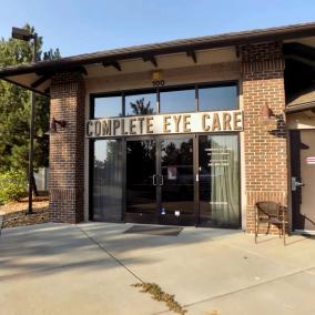 Dien T. Le, OD photo