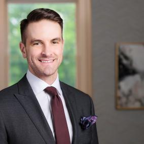 Dr. Aaron Holtebeck photo