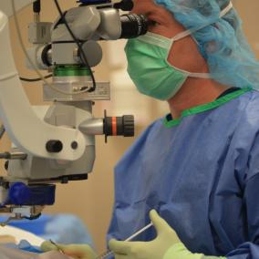 Dr. Brian Chen photo