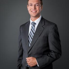 Dr. Douglas R. Leder, DO photo