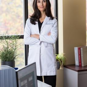 Dr. Helen R. Moreira, MD photo