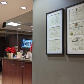 Dr. John H. Lee, MD photo
