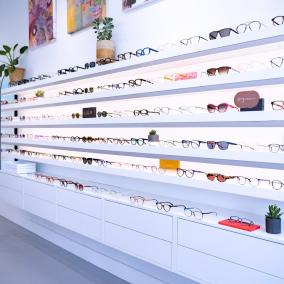Dr. Joshua Heinecke, Optometrist photo