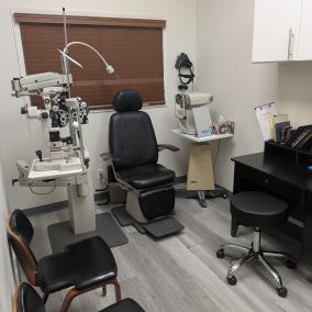 Evans & Stein Optometrists photo