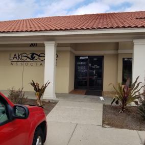 Lake Eye Associates: Lindsey Walsh, O.D. photo