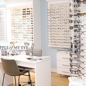 Mom's Eye Doctor office photo