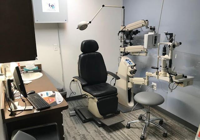 LensCrafters photo