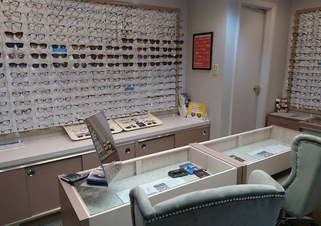 West Chester Optometry, PC. Dr. Sarah Nissen, Dr. Jimmy Nguyen, Dr. Elise Ciner photo