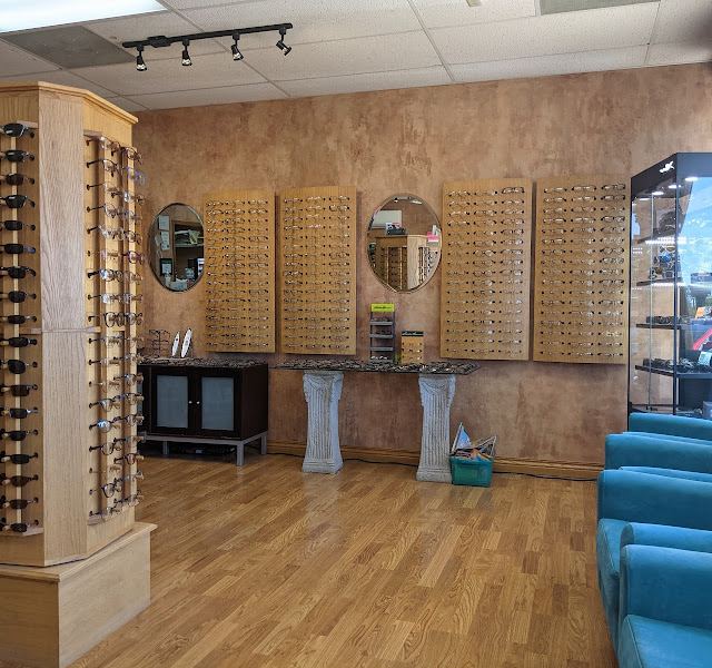 Price Optical photo