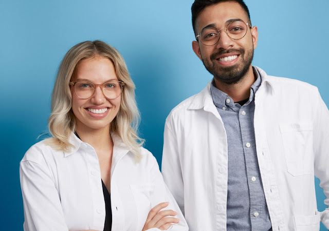 Warby Parker photo